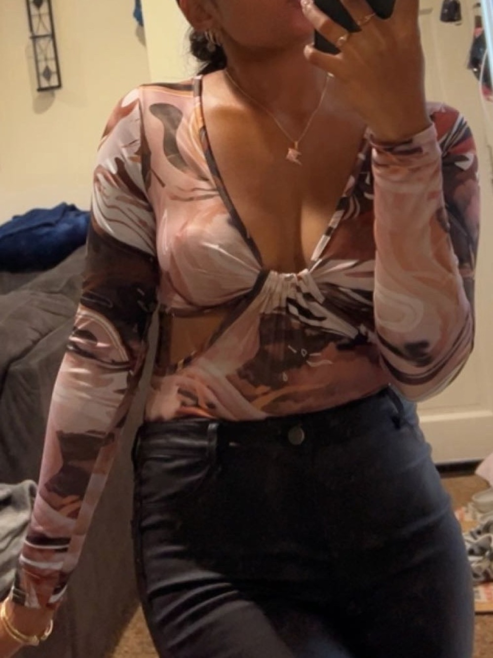 PrettyLittleThing Pink & Brown Marble Cutout Long Sleeve Bodysuit - Picture 5 of 5